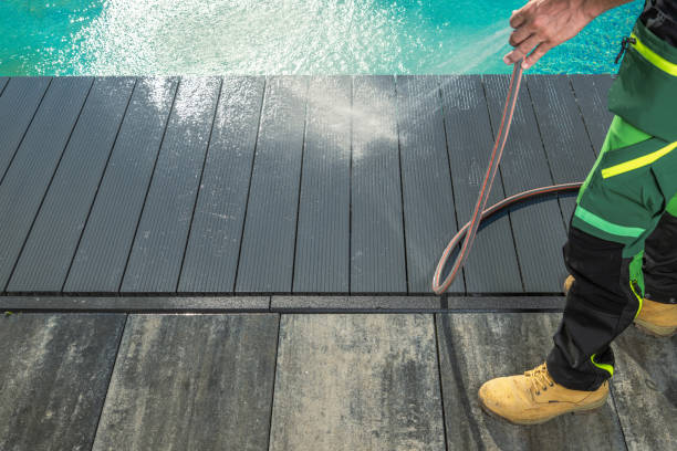 Best Pressure Washing Cost  in Republic, WA